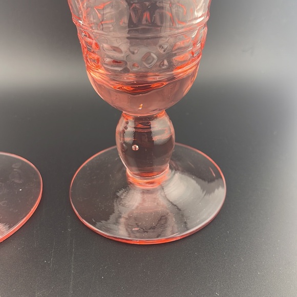 Mikasa Studio Nova Adirondack Southwestern Pink Wine Glass Goblet Lot of 2 - Picture 3 of 5